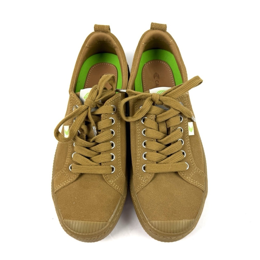 Cariuma OCA Low Sneakers‎ Women 9.5 Men 8 All Camel Suede Lace Up Shoes New
